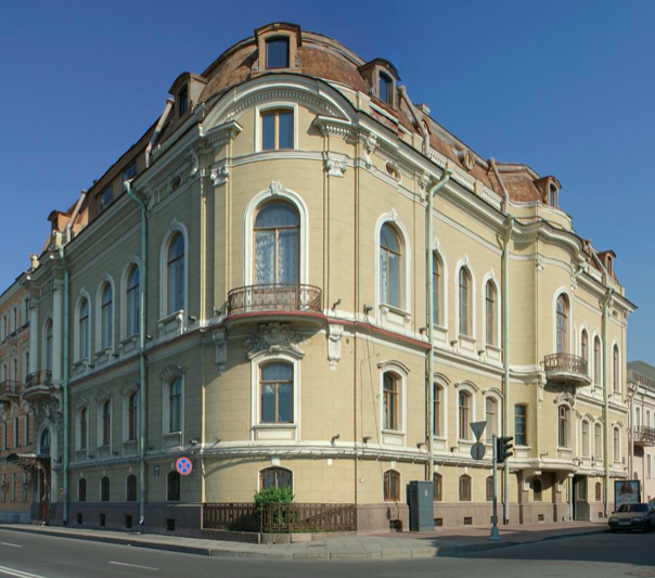 Европейский университет приобрел исторический особняк в центре Петербурга за 270 млн рублей