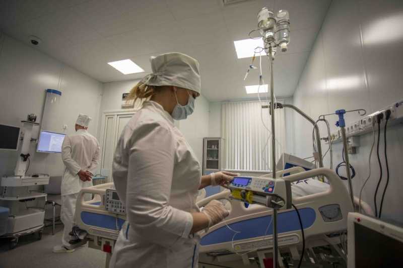 В России за сутки заразились коронавирусом 24,3 тысячи человек