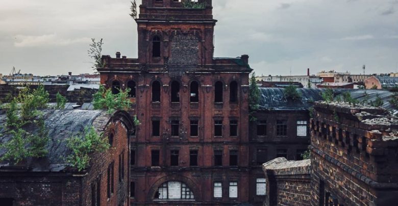 После ноябрьского обрушения крыши четырёхэтажного исторического корпуса № 8 петербургского завода «Красный треугольник» проводятся…