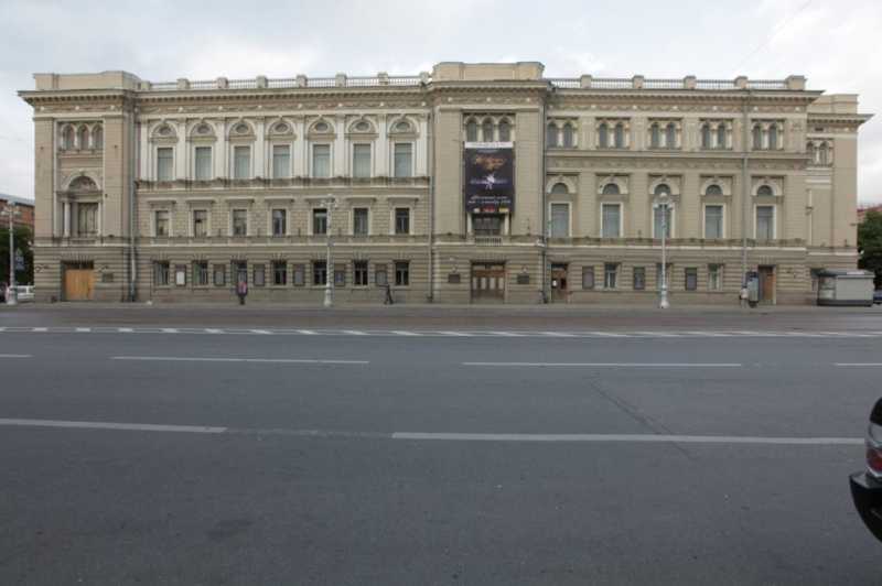 Правительство РФ выделит более 13,5 млрд рублей на реконструкцию консерватории имени Римского-Корсакова