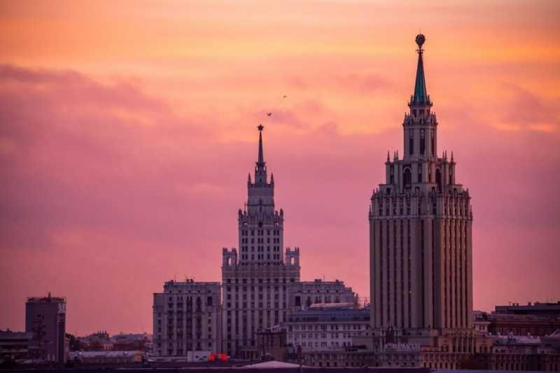 В Москве от коронавируса за сутки умерли 75 человек