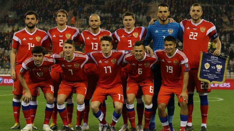Сборная России опустилась на 39-е место в рейтинге ФИФА