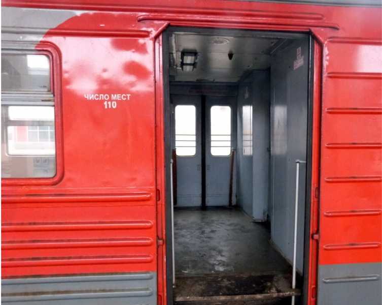 В Ленобласти пенсионерка может отправиться в колонию на 5 лет за кражу 40 тыс. рублей в поезде