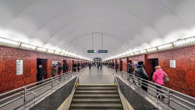 Наземный вестибюль станции метро «Маяковская» закрыли на 11 месяцев для проведения капитального ремонта. Об…