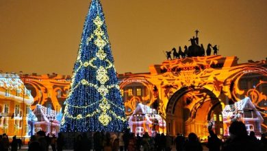 Новогодние гуляния в центре Петербурга Празднование нового года начнется в 23:00 31 декабря. Праздничные…
