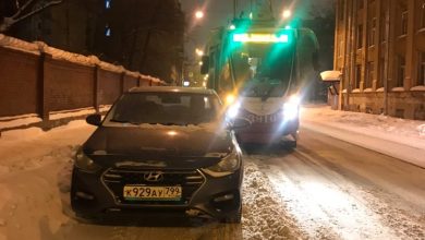 На Котовского делимобиль решил встать в режим ожидания в трамвайном габарите, трамваи встали. Водители…