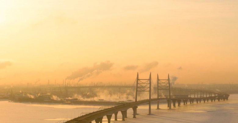 Вантовый мост через Петровский фарватер. Фото: johny_rv