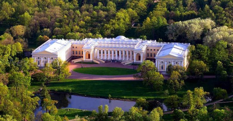 Александровский дворец примет первых посетителей летом. Первые 15 интерьеров — покои императрицы Александры Фёдоровны,…