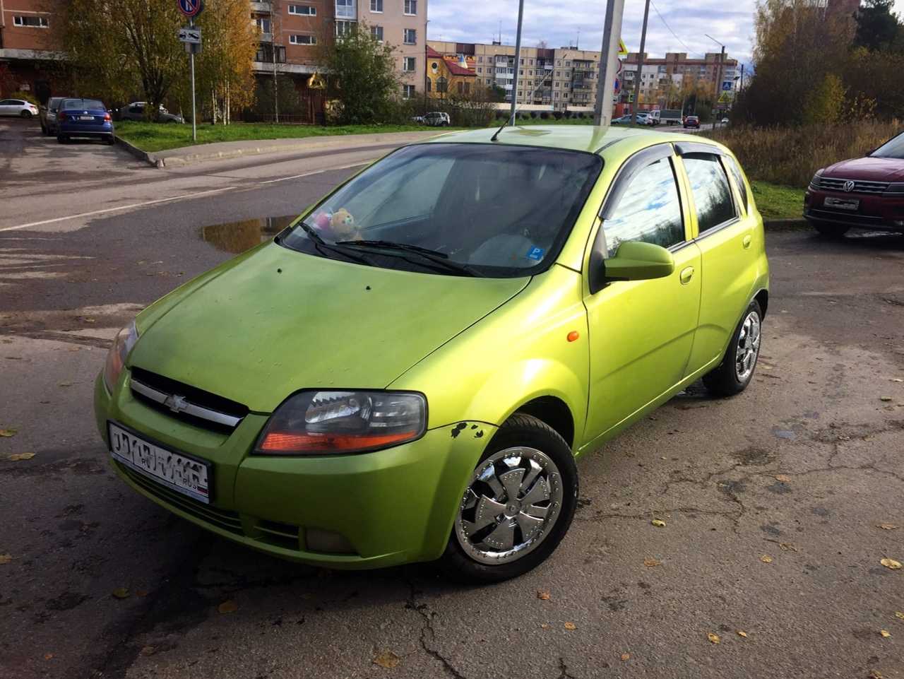 Шевроле авео 1.4 94 л с. Шевроле Авео 2003. Шевроле Авео 2003 хэтчбек. Chevrolet Aveo 2003 год. Шевроле Авео 2003 год кресла фото.