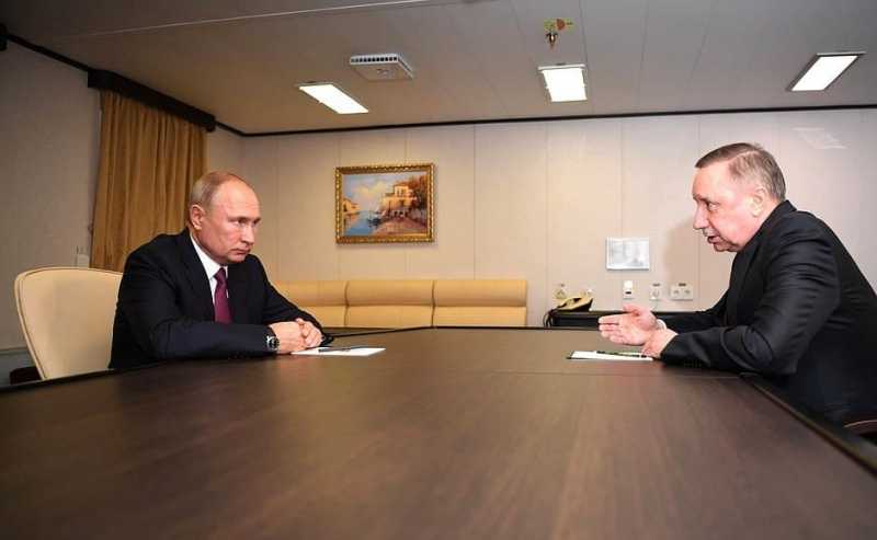 Путин встретится с губернатором Петербурга |