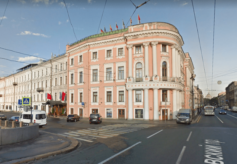 Имущество владельца отеля "Талион" Ебралидзе продадут с молотка для погашения 300 млн рублей долга