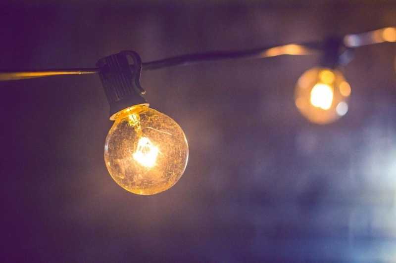 Энергетики вернули свет в дома Лужского района
