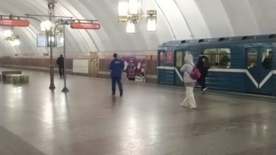 На станции «Лиговский проспект» произошло падение пассажира на путь На Лиговском проспекте в сторону…