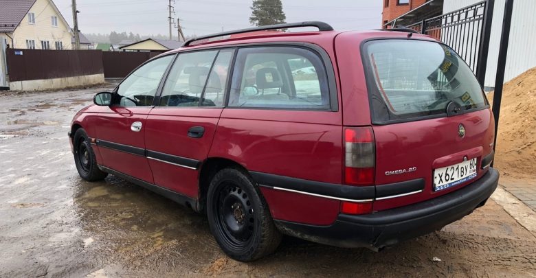 В продаже Opel Omega 1994 год механика По технике хорошо Новые рычаги, тяги, наконечники…