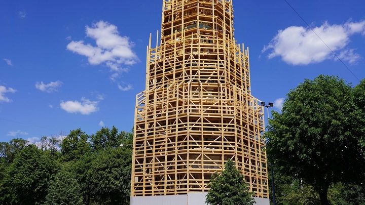 В Петербурге стартовала реставрация колокольни Николо-Богоявленского собора. Работы планируют завершить в 2022 году