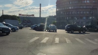ДТП на перекрёстке Московского и Рощинской