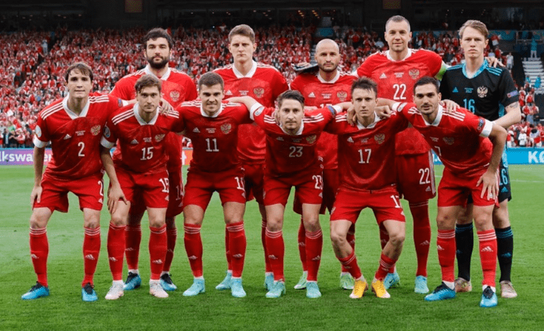 Россия вылетела с Евро-2020: Дзюба разрешил «материть» футболистов, а Черчесов обещает сделать новую боеспособную команду |
