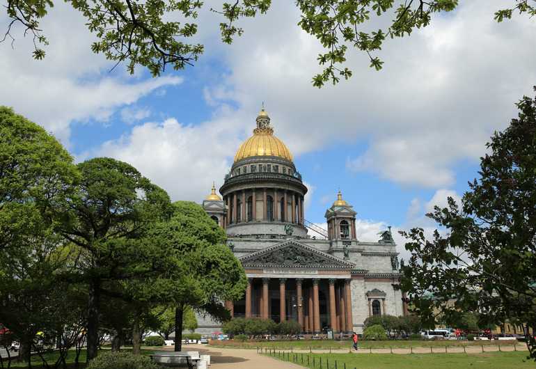 Во вторник в Петербурге ожидается до +25 градусов
