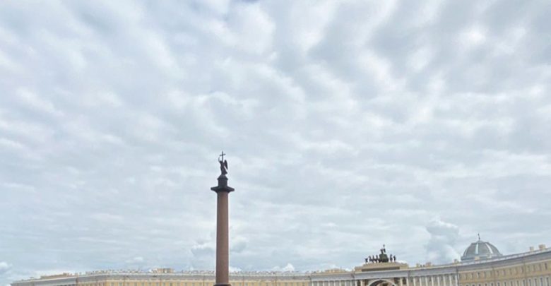Красивое небо над Петербургом