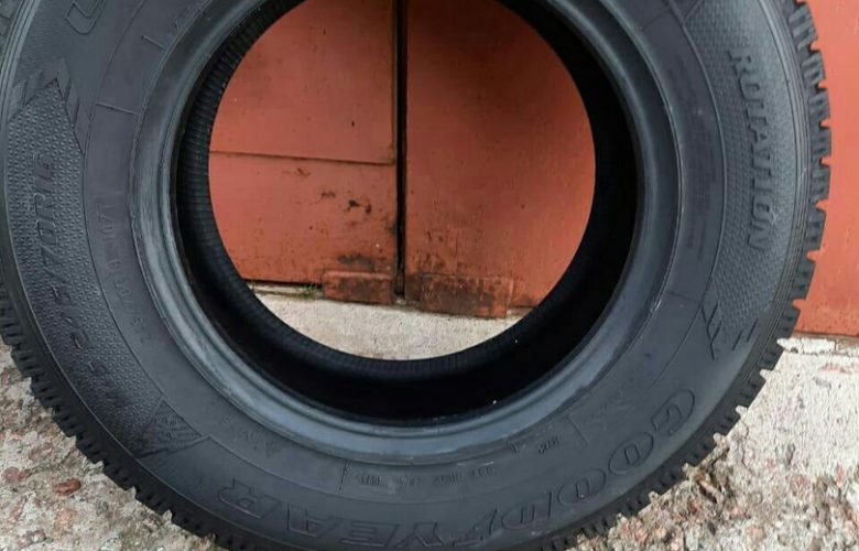 Продаю абсолютно новую зимнюю шипованную резину Goodyear Ultra Grip 500 ( 4 штуки). Цена…