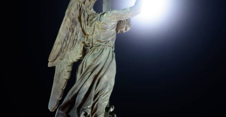 Ангел Александровской колонны. Фото: natalia_krasnova_