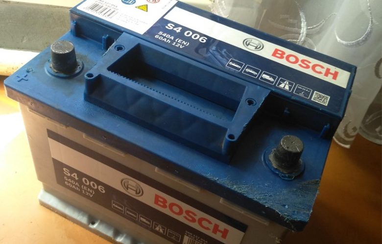 Продаю bosch аккумулятор состояние хорошее 540А 60Аh 12V