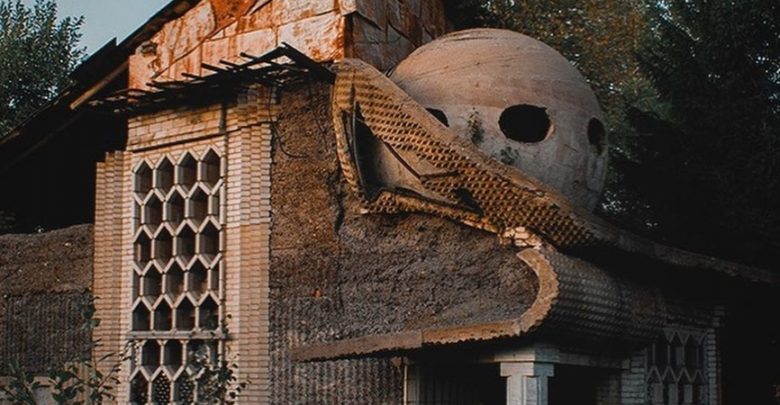 Заброшенный дом с шаром в посёлке Высокоключевом Механик по обслуживанию и ремонту печатных машин…
