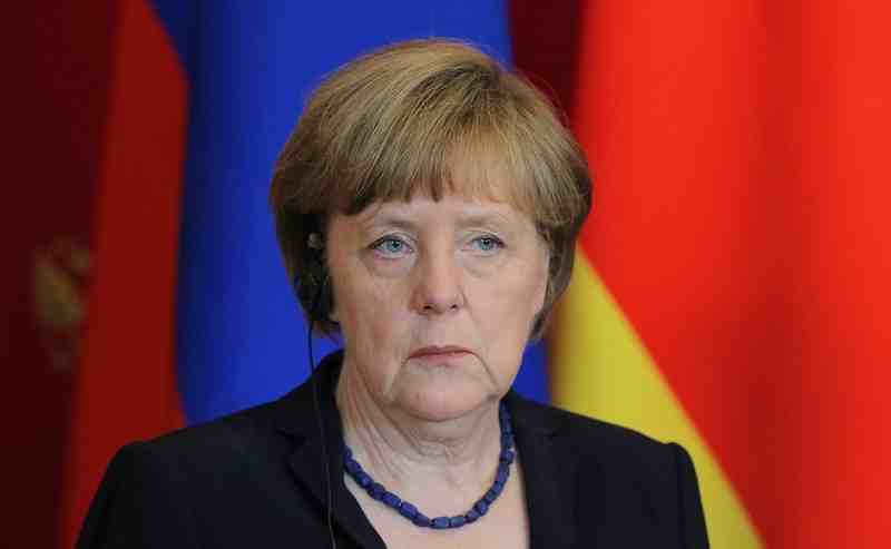 Меркель назвала случившееся на Украине "переломным событием в истории"