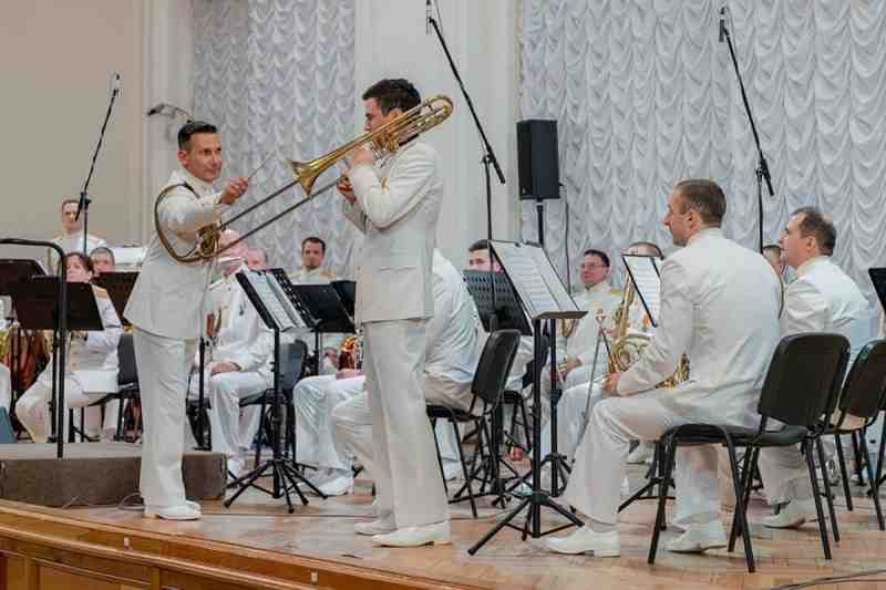 Праздничный концерт ко Дню защитника Отечества 2022, Санкт-Петербург — дата и место проведения, программа мероприятия.