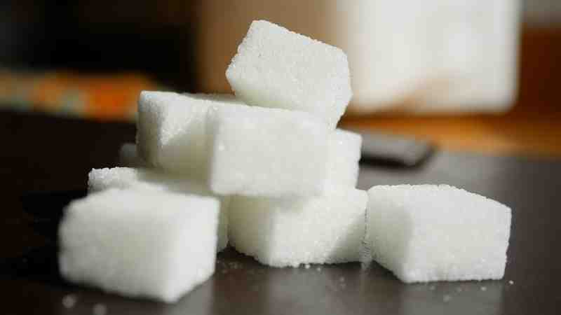 В Минпромторге заявили, что в России нет дефицита сахара