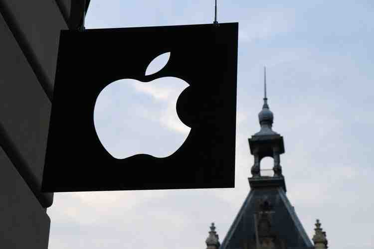 Apple назвала дату весенней презентации iPhone и iPad