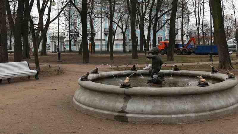 Сады, парки и скверы Петербурга закрыли на весеннюю просушку - Новости Санкт-Петербурга