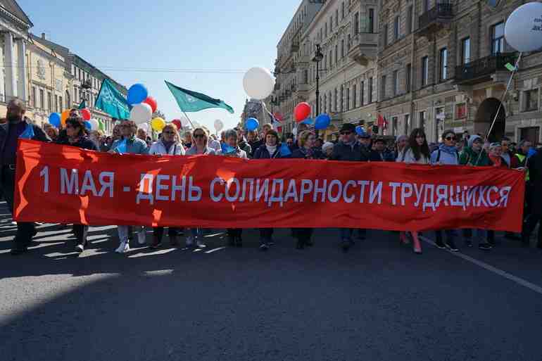 В Смольном объяснили, почему запретили первомайское шествие - Новости Санкт-Петербурга