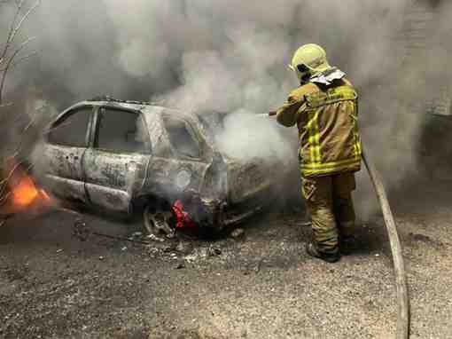В Вартемягах ночью сгорел автомобиль. На ликвидацию пожара выезжал дежурный караул ПСС Агалатово и…