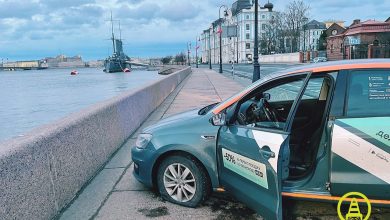 Инспекторы ДПС ОГИБДД по Петроградскому району попытались остановить каршеринг, но водитель посчитал, что совсем…