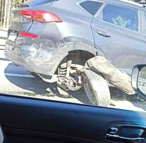 Авария с участием 5 машин на Новоприозерском шоссе. BMW догнал Tucson, тот в свою…