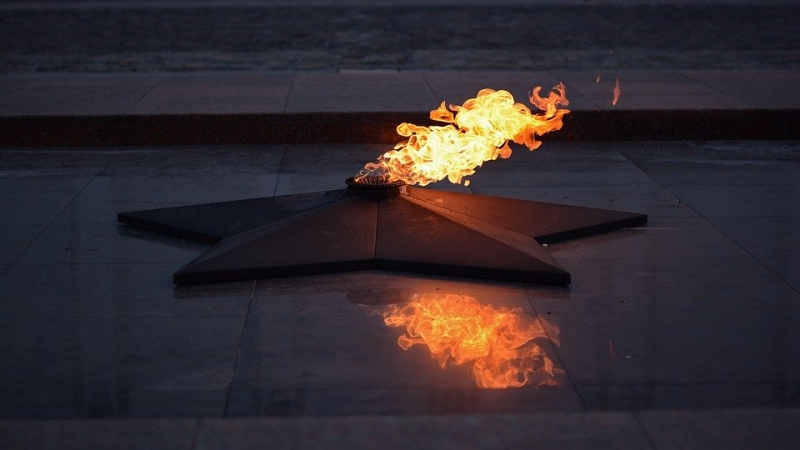 Правительство России приняло решение обнулить плату за газ для мемориалов Вечного огня - Новости Санкт-Петербурга