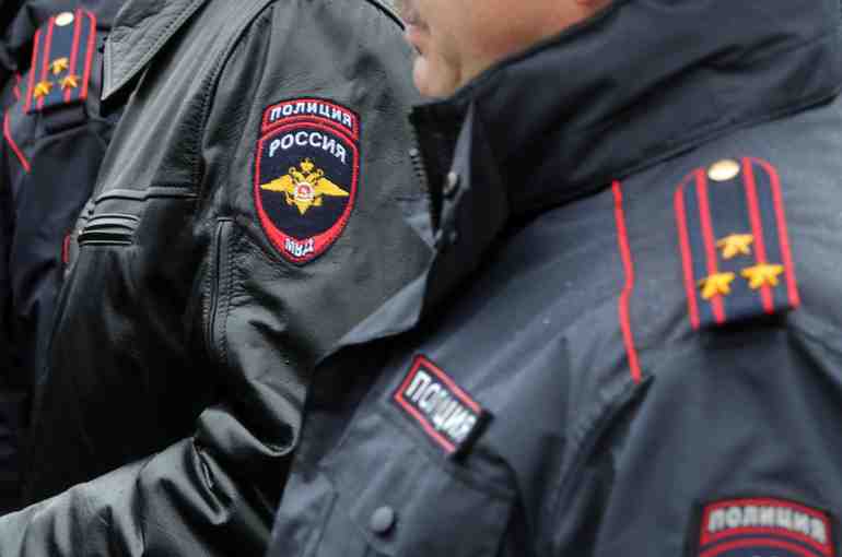 В Красном Селе мигрант изрезал лицо малознакомого собутыльника - Новости Санкт-Петербурга