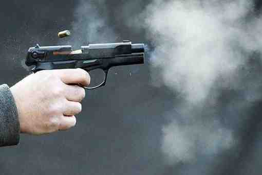 Мужчина выстрелил в лицо 15-летнему школьнику во Всеволожске Инцидент произошел около дома в Пугоревском…