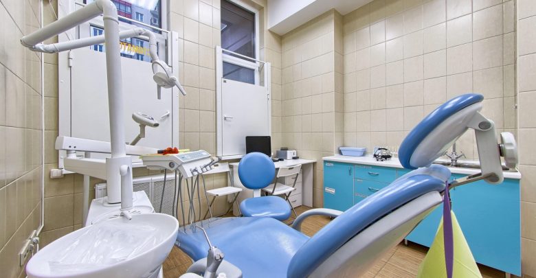 В стоматологическую клинику в связи с расширением требуются врач-стоматолог общей практики. З/п 40 тыс….