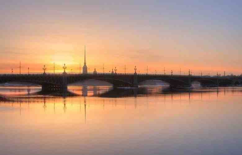 Легенды петербургских мостов https://m.vk.com/@piterxm-legendy-peterburgskih-mostov Article