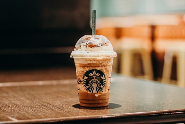 Новым владельцем сети Starbucks в России может стать ресторатор Пинский - Новости Санкт-Петербурга
