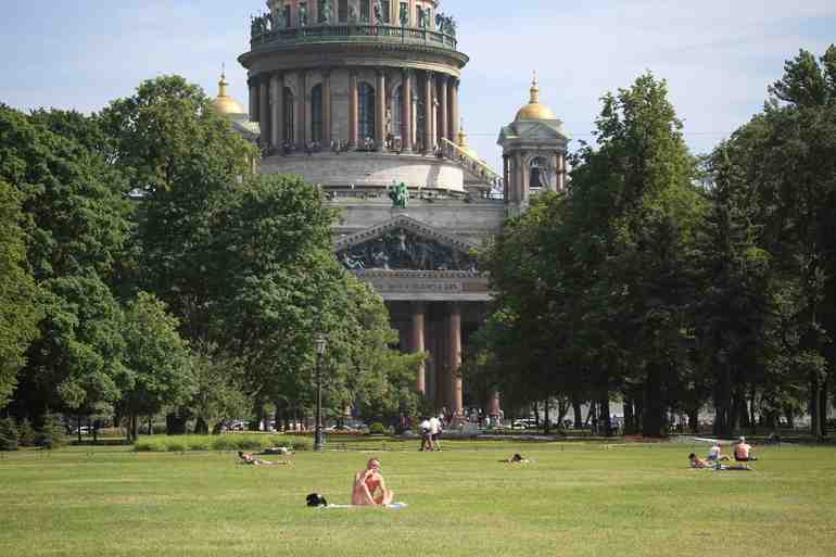 Без осадков и жара до +28 ожидается в Петербурге в понедельник - Новости Санкт-Петербурга