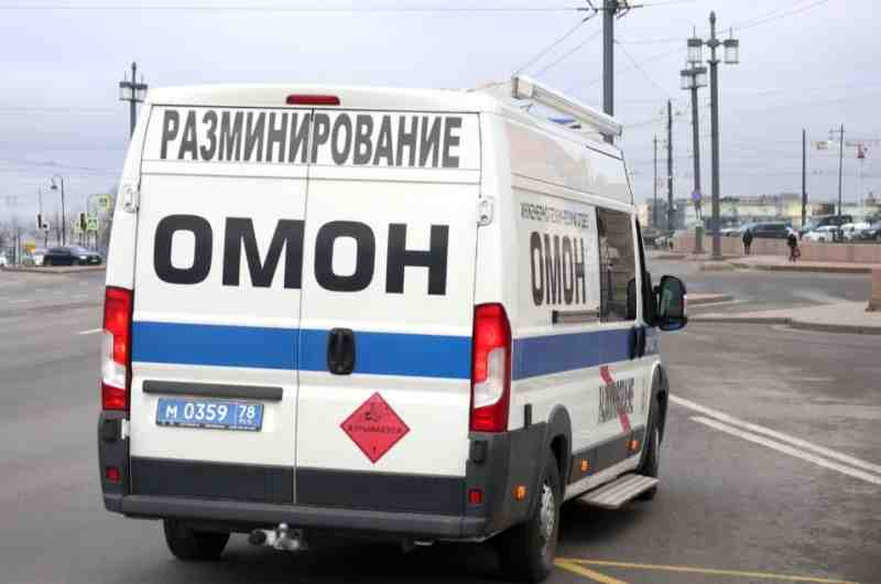 В Петербурге и Сосновом Бору из-за лжеминирования снова эвакуировали почти 12 тысяч человек - Новости Санкт-Петербурга