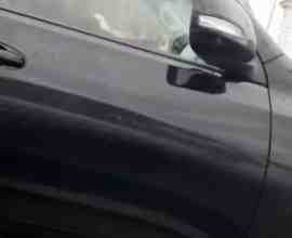 17 октября на Синопской набережной и ул. Моисенко водитель автомобиля Тойота разбил заднее стекло…