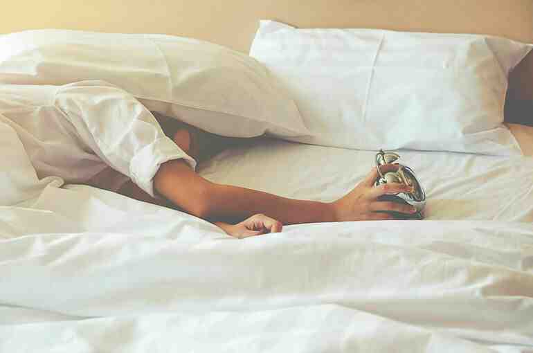 Ученые предупредили, что регулярный недосып способствует преждевременному старению - Новости Санкт-Петербурга