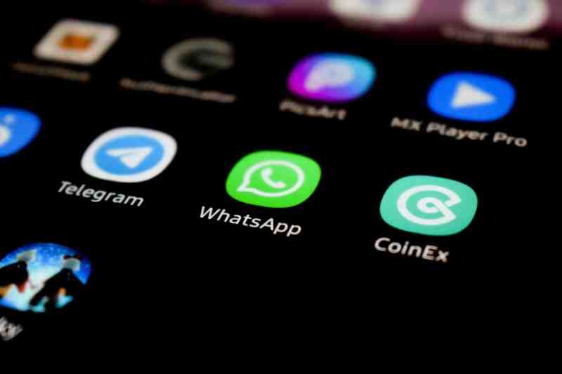 У россиян с устаревшими Iphone в октябре перестанет работать WhatsApp - Новости Санкт-Петербурга