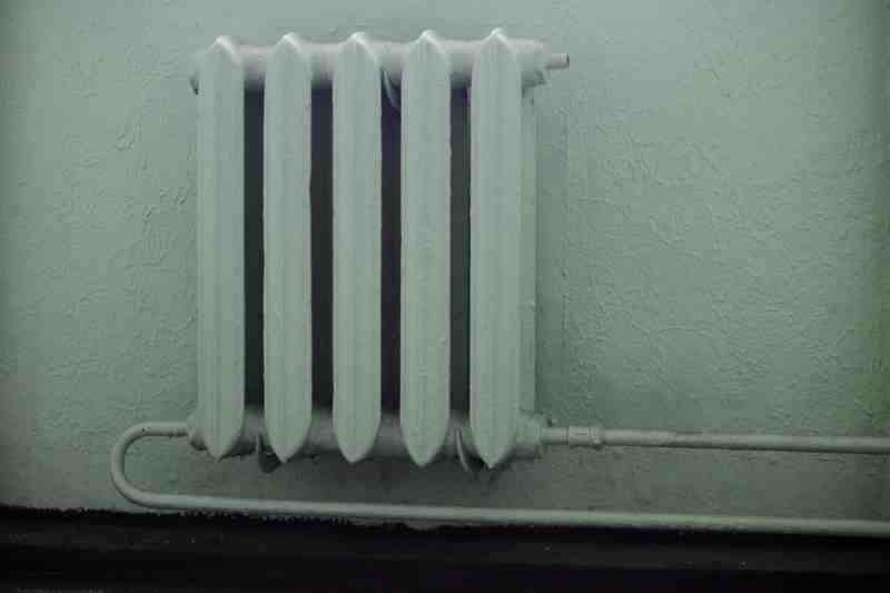 Эксперт сообщил, как сделать квартиру теплее без использования электроэнергии - Новости Санкт-Петербурга