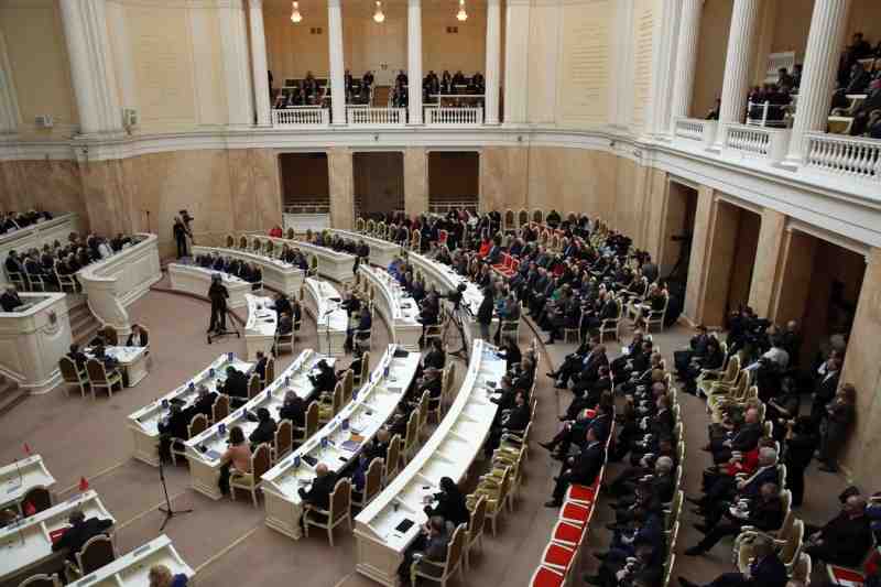В Петербурге утвердили бюджет на ближайшие три года - Новости Санкт-Петербурга