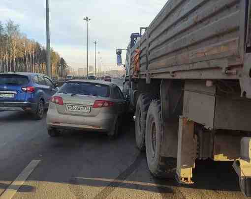 Ищу свидетелей ДТП от 02 декабря в 12:20 ехала по Суздальскому шоссе в крайнем…